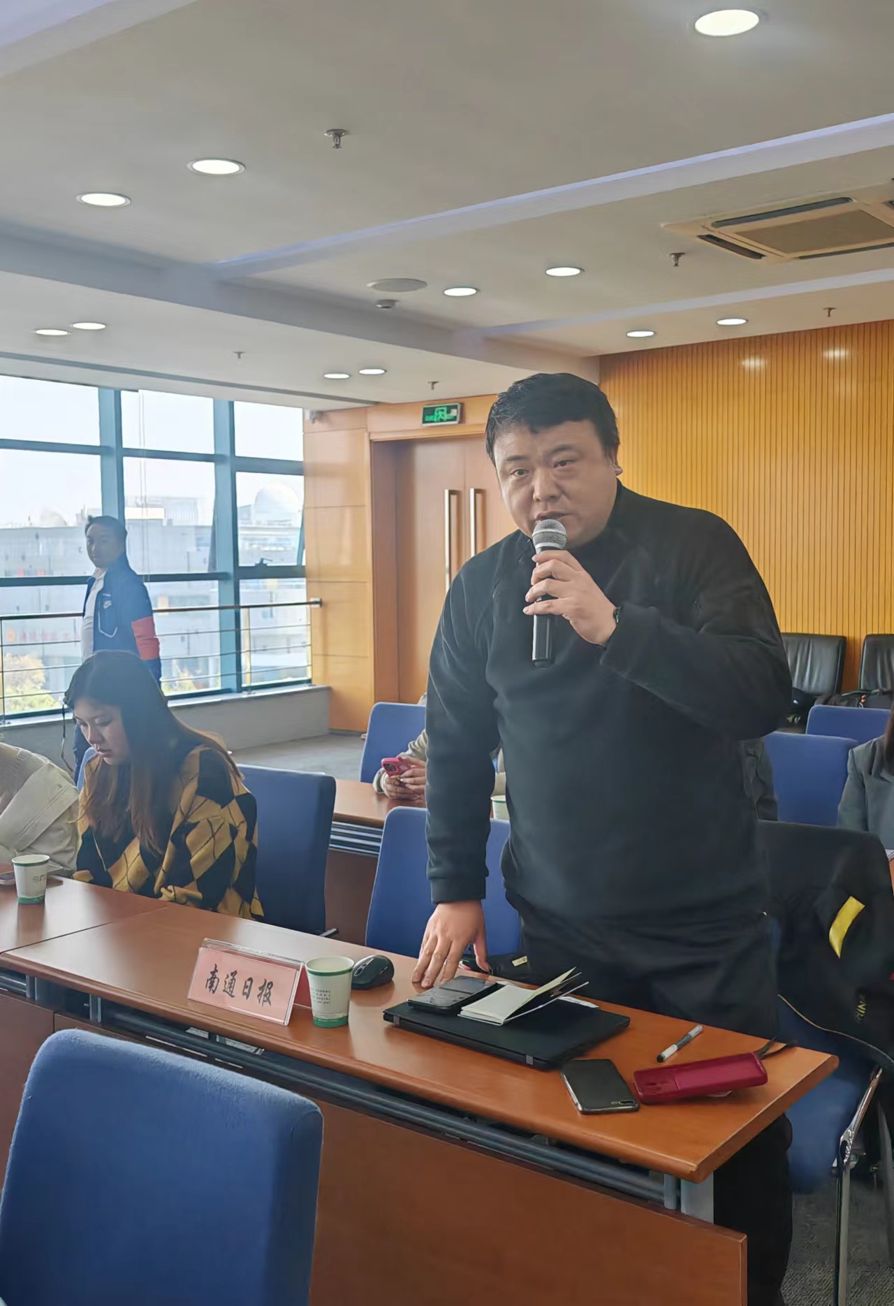 記者.jpg